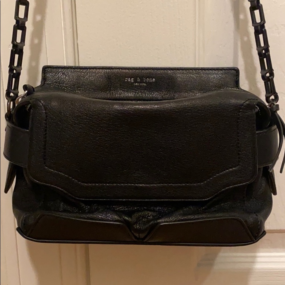 Crossbody bag